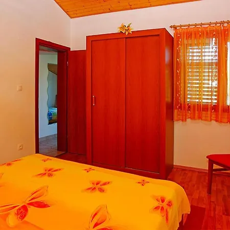 House Near Vela Luka, Waterfront بيت للعطل فيلا لوكا