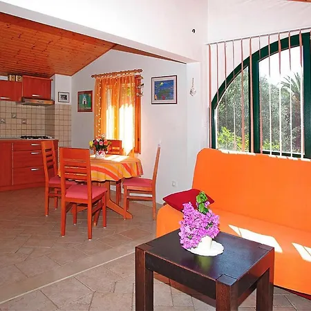 House Near Vela Luka, Waterfront * فيلا لوكا