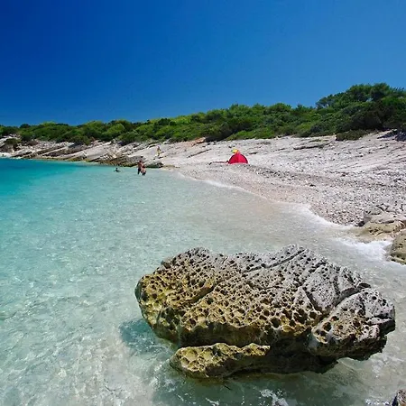 بيت للعطل House Near Vela Luka, Waterfront