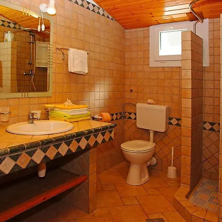 House Near Vela Luka, Waterfront *